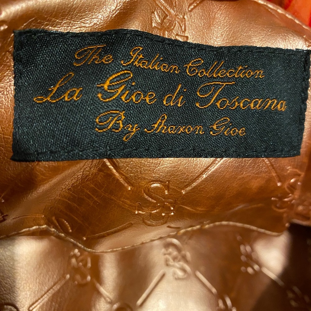 Orange/Red La Gioe di Toscana, The Italian Collection Bag. Not a small bag! - Picture 4 of 5